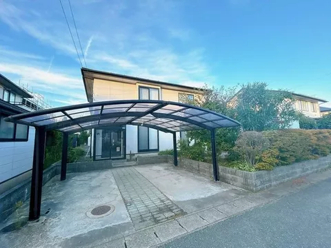 [Open House] Current sale until October 9 / Move-in available within the year / Approximately 7 minutes on foot from Shin'ya Station on the Uetsu Main Line