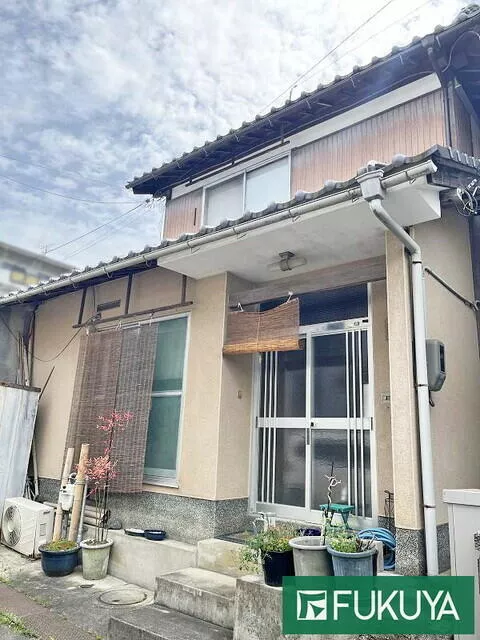 Otsu City, Korikawa 3-chome (Katata Station) 2-story building 5K