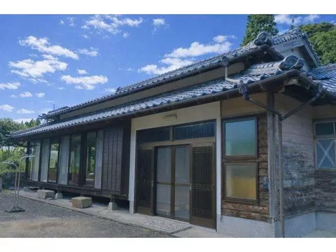 Luxurious retro living ☆ ~ Beautiful tatami and irori! A nostalgic Showa-era house ~