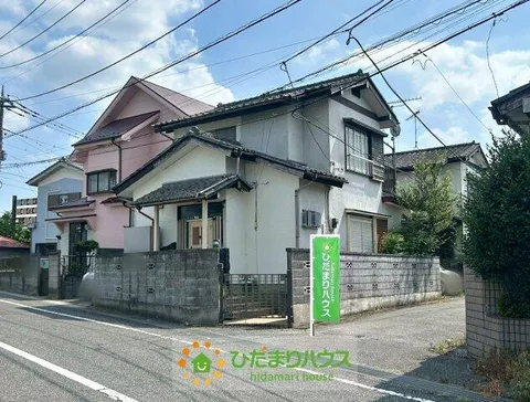 Sakae, Kazo-shi (Shinkoga Sta.) 2F 4DK

5,800,000 yen