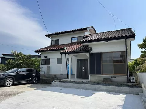 [Viewing event held] Interior and exterior renovations completed / New earthquake resistance compliance / Water areas replaced / Parking for 3 cars / Garden