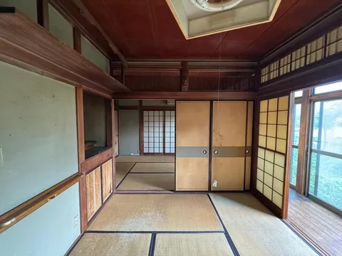 Saba District Tamamura Town Oaza Kamishinden (Shinmachi Station) Single-story building 4DK