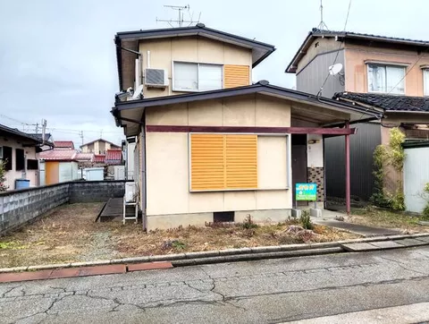 Toyama City, Inujima 7-chome (Jōkawara Station) 2-story 4DK