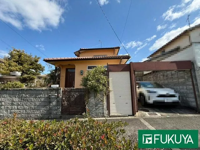 ◆ Corner lot ◆ 7DK ◆ Immediate handover possible as it's vacant ◆ 11 minutes on foot from Kobe Electric Railway Kobata Station