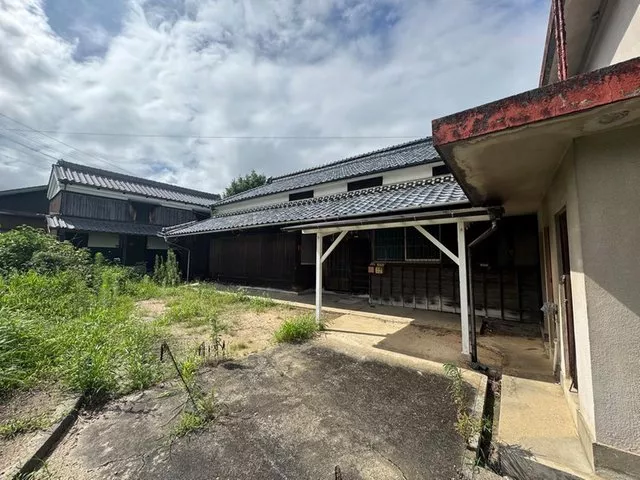 Sekimachishinjo (Seki Station) 11 million yen