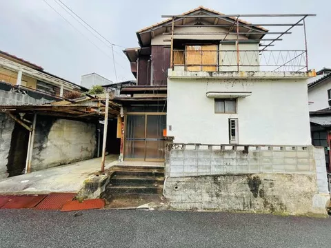 2-chome, Koshin, Konan-cho, Koka-shi, Koka (Kisogawa station) 2F 5LDK

Koshin 2-chome, Konan-cho