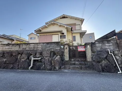 Ikoma County, Heguri Town, Kasugaoka 1-chome (Tatsutagawa Station) 2-story building 7DK
