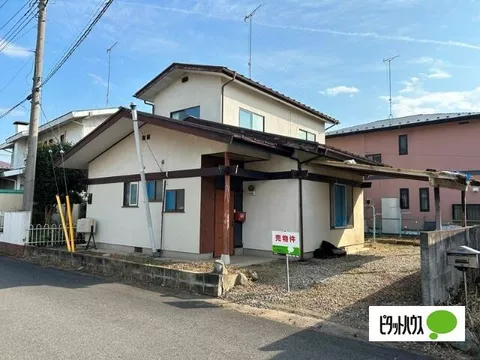 Nasushiobara-shi, Nasu-shi Kami-Atsuzaki (Kuroiso station) 2F 3LDK

3.5 million yen