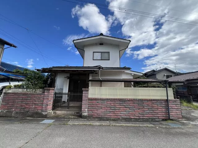 Minamisaku District, Sakubo Town, Oaza Hata - (Yachiho Station) 2-story 5LDK