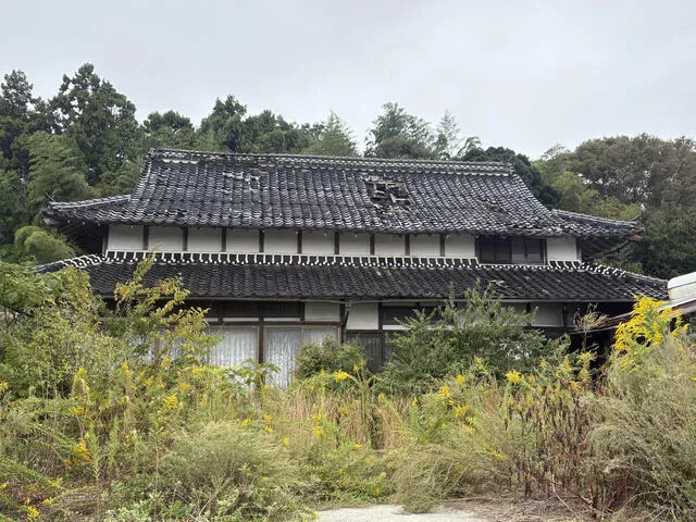 2F 5LDK, Oaza Kanaya, Kotoura-cho, Tohaku-gun, Hyogo (Urayasu station)

2,000,000 yen