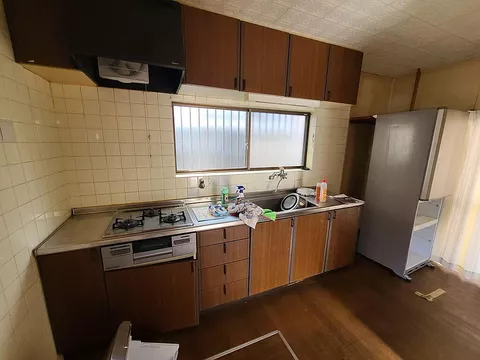 Used single-family home Tada Green Heights - Image 10