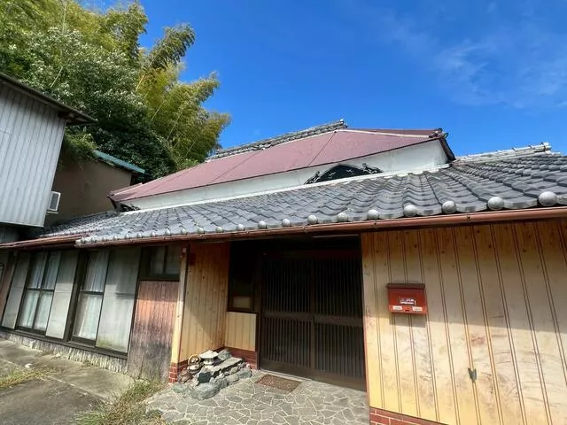Hino Town, Gamō District, Oaza Fukayamaguchi (Hino Station) 2-story building 11SLDK
