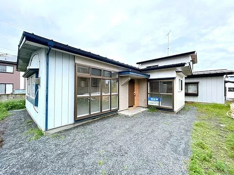 Used single-family home in Samecho, Hachinohe City, Oarai, Nishikozasawa