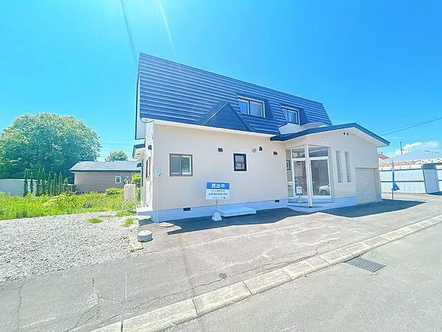 Used single-family home in Matsuyama Town, Taiki Town, Hiroo District