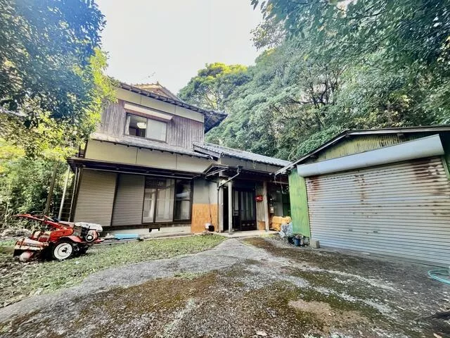 Sasebo City, Kamimachi, Kuchi no Sato (Emmachi Kamimachi Station), 2-story, 5LDK
