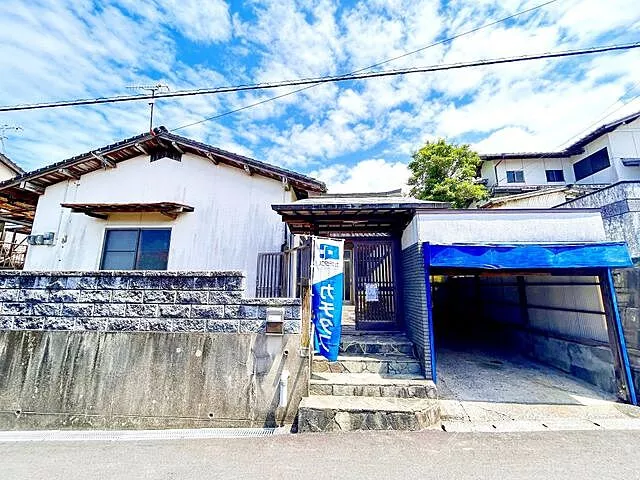 Used single-family home in Tagawa City, Oaza Nara