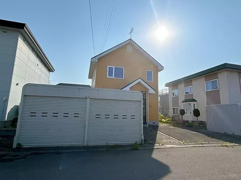 Used single-family home, Iwamizawa City, Horomukukita 2-jo 5-chome, detached house - Image 3