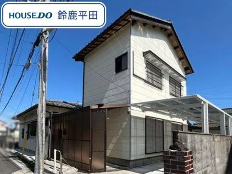 【Quiet residential area◎6LDK】With attic storage