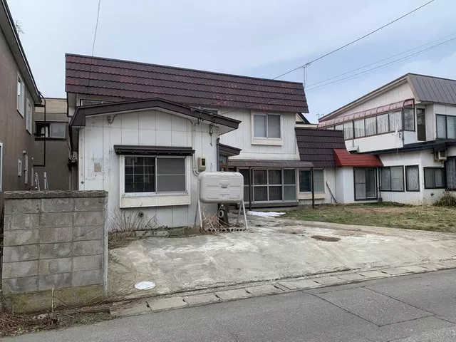 4 Nakamachi Maeda 6.1 million yen