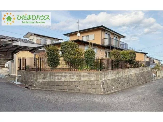 2 minutes on foot to Aobadai No. 1 Children's Park × 5 minutes by car to York Benimaru