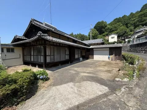 Imabari City, Tamagawa-cho, Oniwara (Onishi Station) Single-story building 5SDK