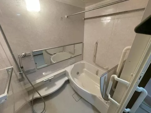 Higashiosaka City, Wakae Honmachi 2-chome (Wakae Iwata Station) 3-story 3DK