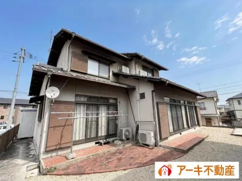 Okayama City Naka Ward Kaneki (Higashi Okayama Station) Two-story building 4LDK