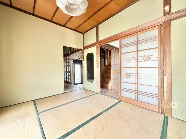Satte City, Chuo 3-chome (Satte Station) 2-story building 4LDK