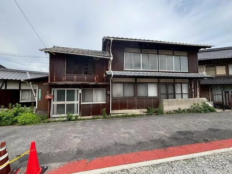 Takehara City, Chūnai Nakachō 2-chome (Chūnai Station) 2-story building