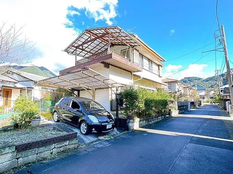 Used single-family home, 2-minute walk from Asa Machine bus stop