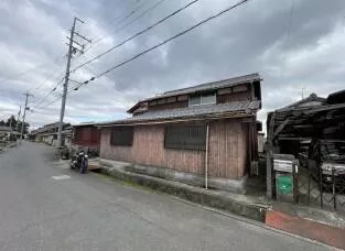 Omihachiman City, Wakamiya-cho (Omihachiman Station) 2-story building 7DK