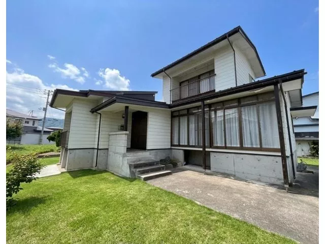 Gimbou 2 (Yonezawa Station) 8.7 million yen