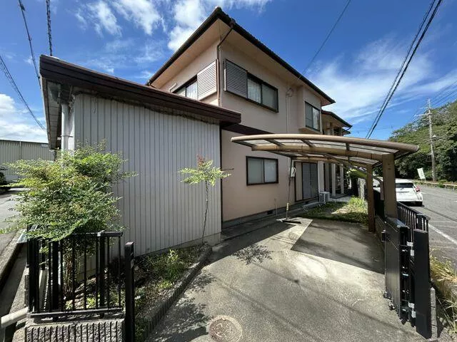 Gamou District, Ryuo Town, Oaza Nishiyokozeki (Shinohara Station) 2-story 9DK
