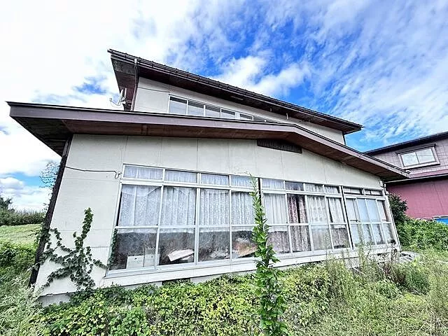Used single-family home in Kanonji, Higashine City
