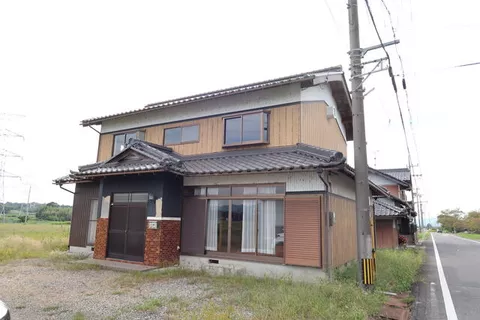 Gamogun Hino Town, Oaza Rengeji (Asahi Otsuka Station) 2-story 6LDK