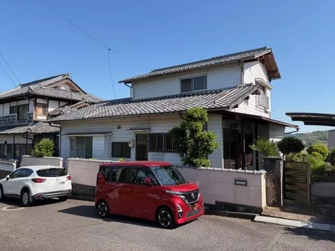 Akaiwa City, Sanyo 2-chome, 2-story building, 5DK