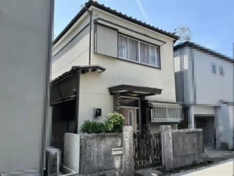Asakura, Kochi City (Asakura Station) 2-story building 4DK
