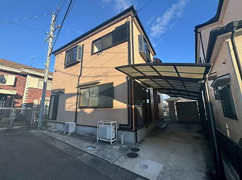Used single-family home Morito Building
