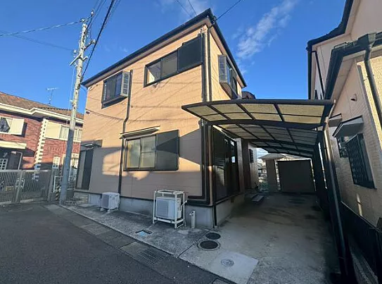 Used single-family home Morito Building