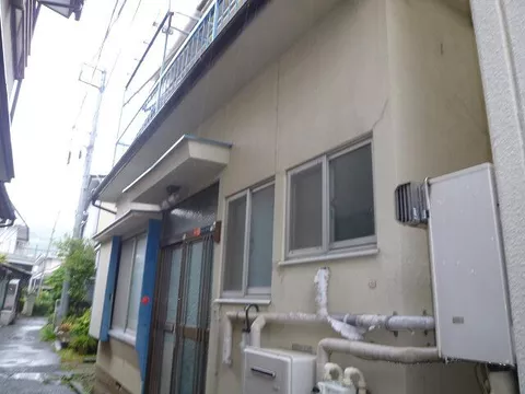 3-chome, Chuo, Kofu-shi, Kofu (Kofu Sta.) 2F 4DK

4,200,000 yen