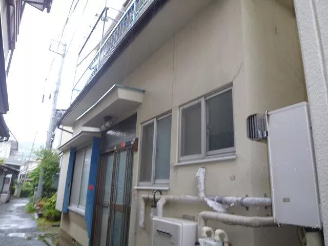 3-chome, Chuo, Kofu-shi, Kofu (Kofu Sta.) 2F 4DK

4,200,000 yen