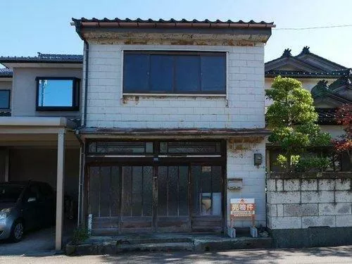 Imizu City, Yahata-cho 3-chome (Nakanminato Station) 2-story building 6K
