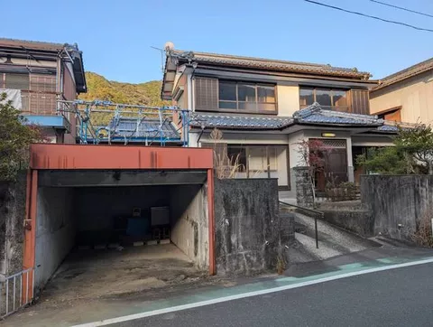 Tosa City Ietoshi (Erinono Station) 2-story 6DK
