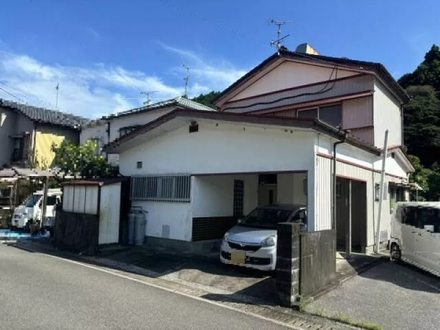 Kochi City, Totsu 5-chome (Sanbashi-dori 5-chome Station) 2-story 4K