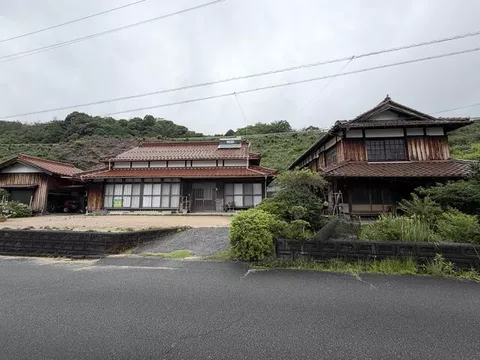 Yamaguchi City, Tokuchihori (Hofu Station) Single-story building 5DK