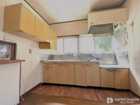 ■Within a 10-minute walk to convenience stores, elementary schools, and banks! ■Easy driving with a road width of 6m!