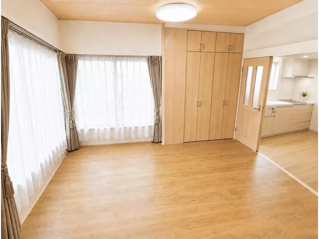 ☆Look at this price, a house for 9.99 million yen☆【Delivery after water facilities and interior renovation】☆