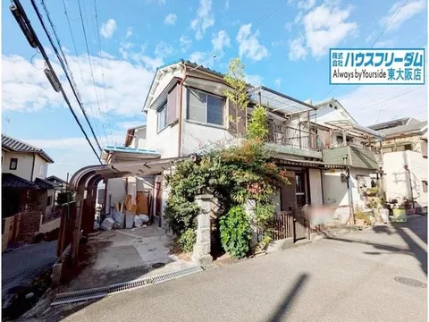 ☆Viewing available today☆ Monthly payments in the 10,000 yen range! Corner unit with access to two train lines♪ Quiet residential area!