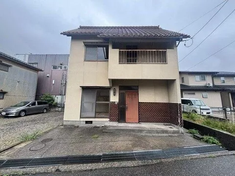 Kuroda 1 8 million yen