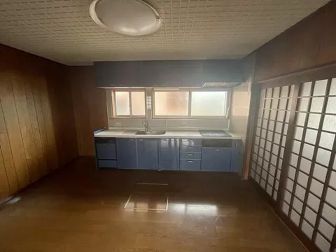 Katsuyama City, Showa-cho 3-chome (Katsuyama Station), 2-story, 10DK - Image 4